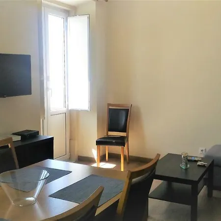 Sunny 3rd Floor *
